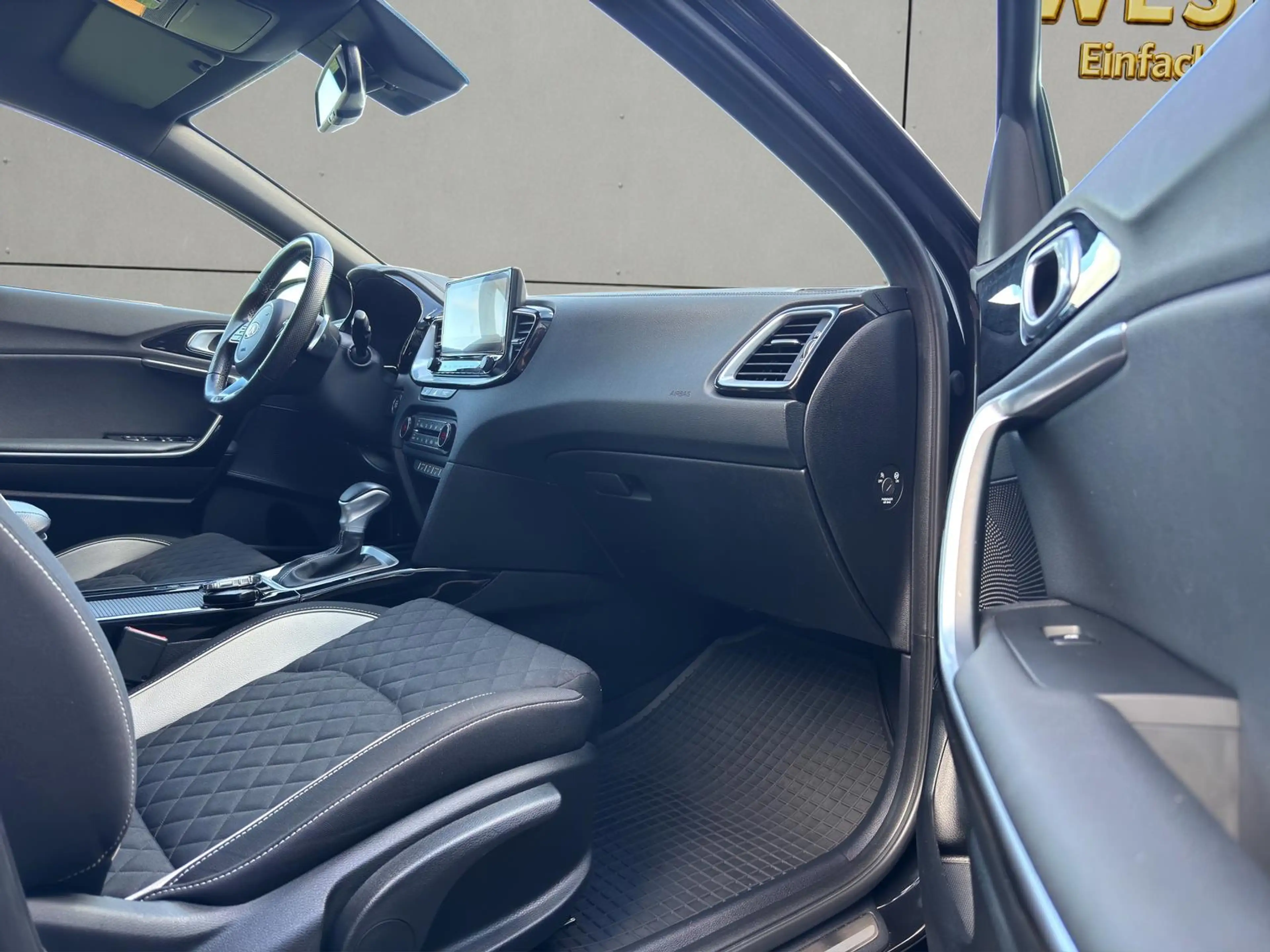 Kia Ceed SW / cee'd SW GT Line 1.5T-GDI AHK Kamera JBL — photo 12