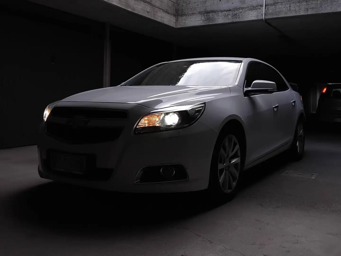 Chevrolet Malibu LTZ Weiß - 2