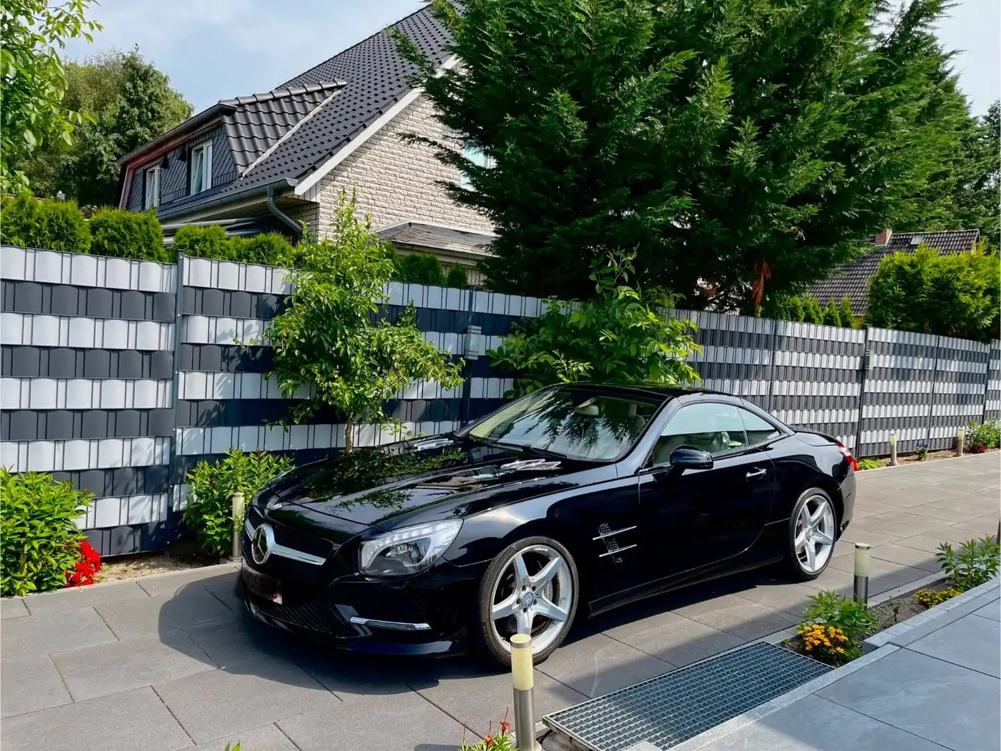 Mercedes-Benz SL 500 AMG-Optik-/Styling-Paket, Panorama Noir - 1