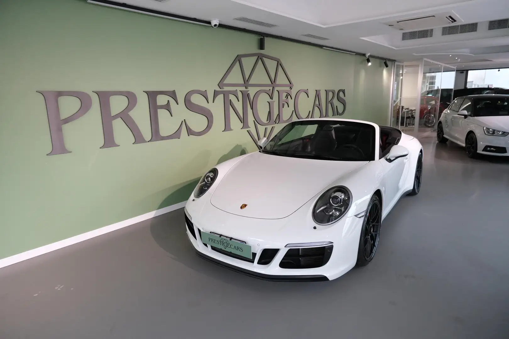 Porsche 911 3.0 Carrera GTS Bianco - 1
