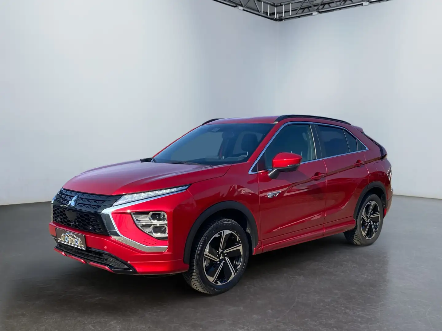 Mitsubishi Eclipse Cross TOP 2.4 PHEV 4WD ACC PDC SHZ LED Červená - 2