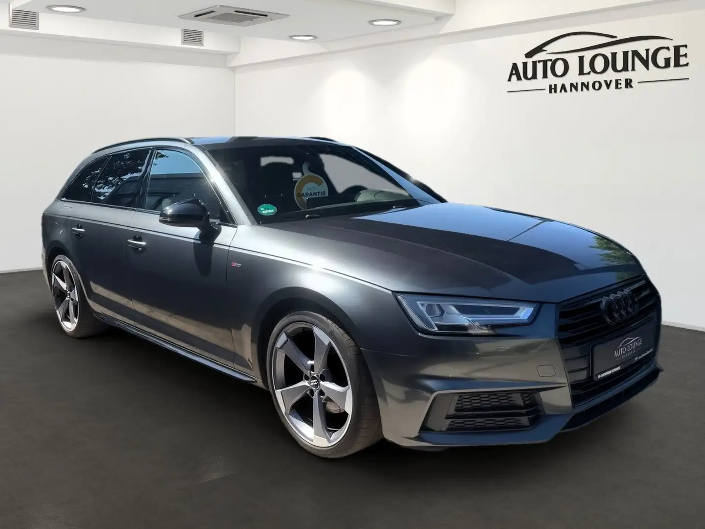 Audi A4 Avant 4x Sline B&O Virtual Cockpit 19 Zoll Grau - 1
