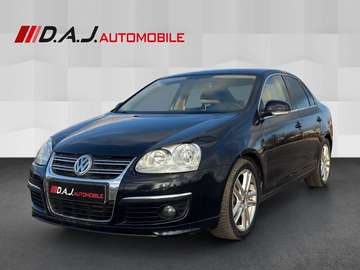 2.0 FSI Aut. Sportline / Leder NAV SHZ PDC