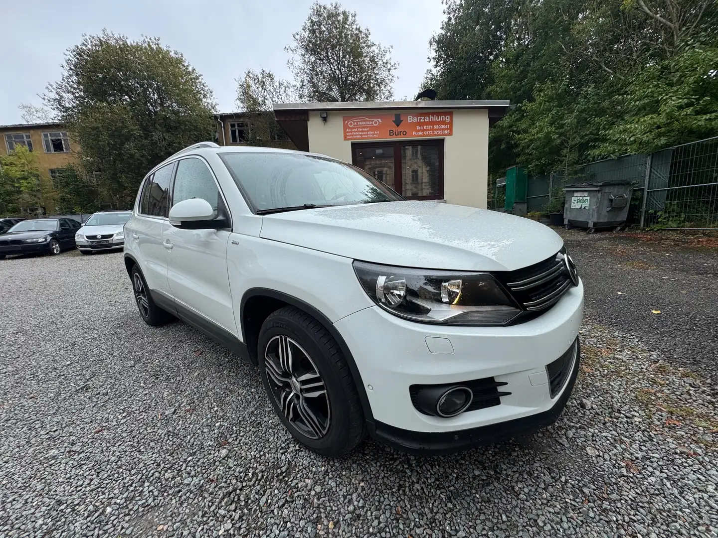 Volkswagen Tiguan Tiguan 2.0 TDI DPF BlueMotion Technology Cup Weiß - 1