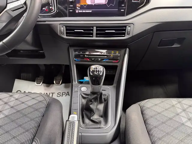 Volkswagen Taigo view 13