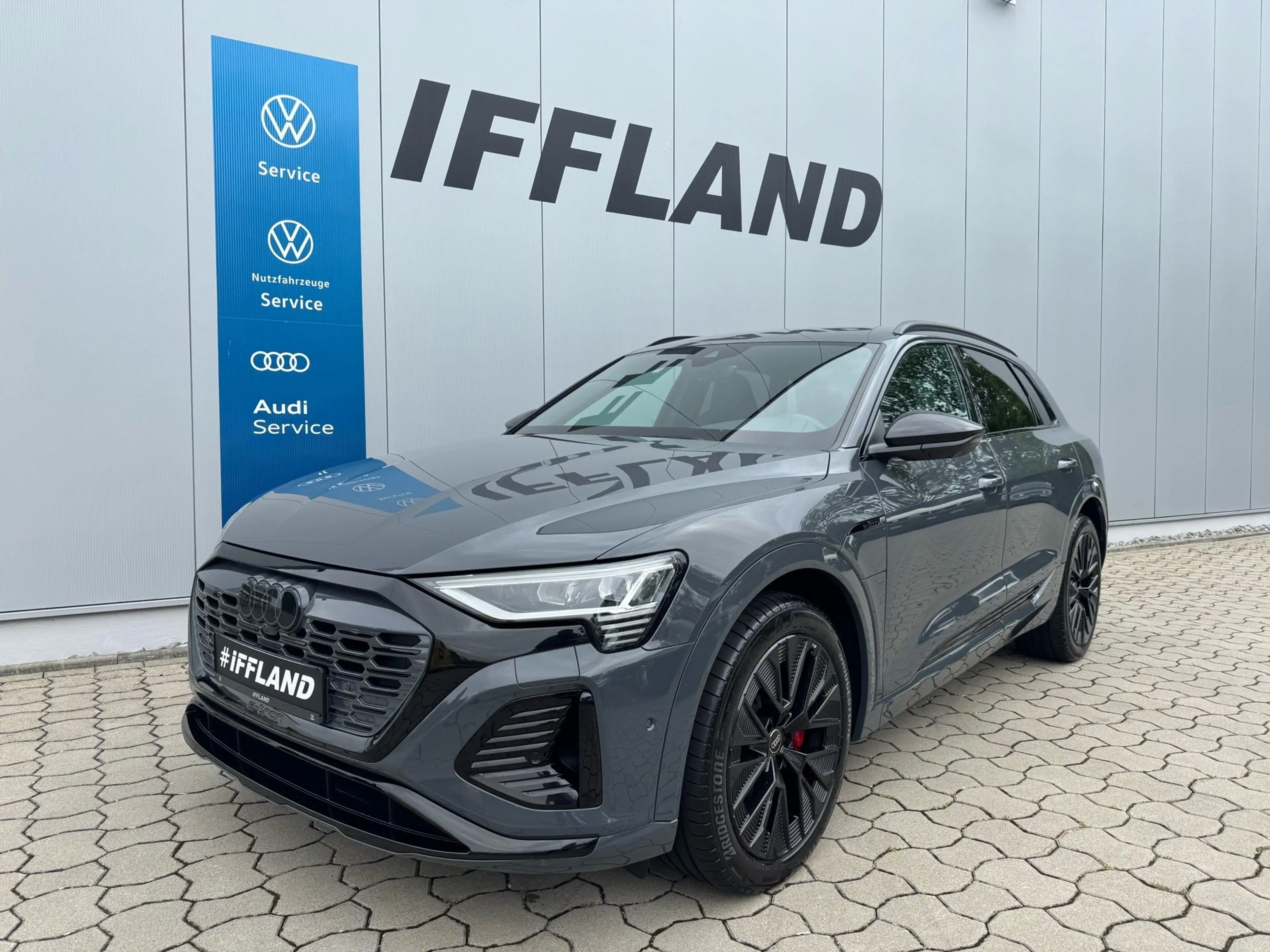 Audi Q8 e-tron 50 quattro*S line Edition*B&O*AHK*Matrix*Assistenz