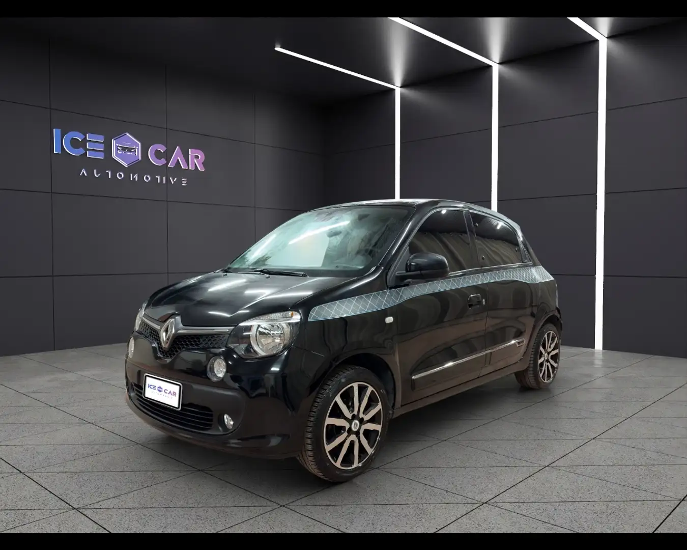 Renault Twingo TCe 90 CV Energy La Parisienne Nero - 2