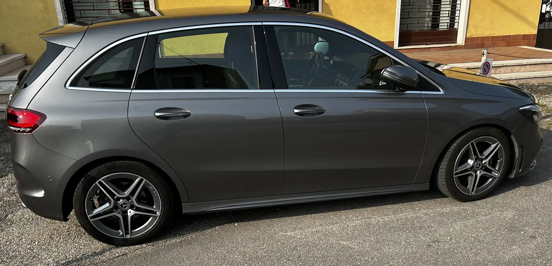 Mercedes-Benz B 200 Classe B - W247 2018 d Premium 4matic auto Grigio - 1