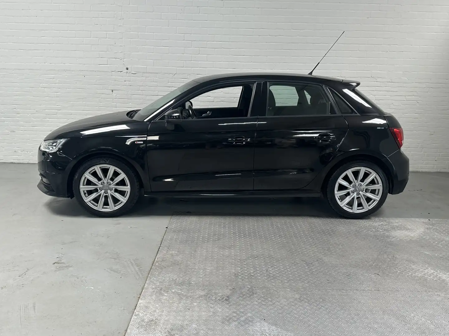 Audi Audi 1 1.0 Airco / Cruise / S Line / Lmv Blanco - 2