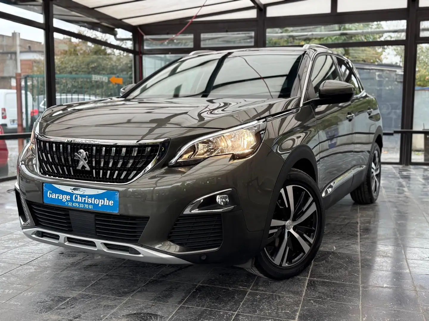 Peugeot 3008 3008 1.5 BlueHDi Allure TOIT OUVRANT Gris - 1
