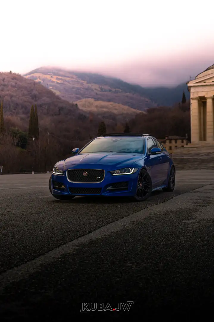 Jaguar XE R-Sport | FULL OPTIONAL | Danni al motore - 1