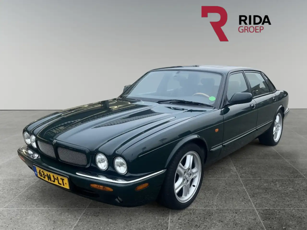 Jaguar XJR 4.0 V8 Supercharged | trekhaak, foto 1