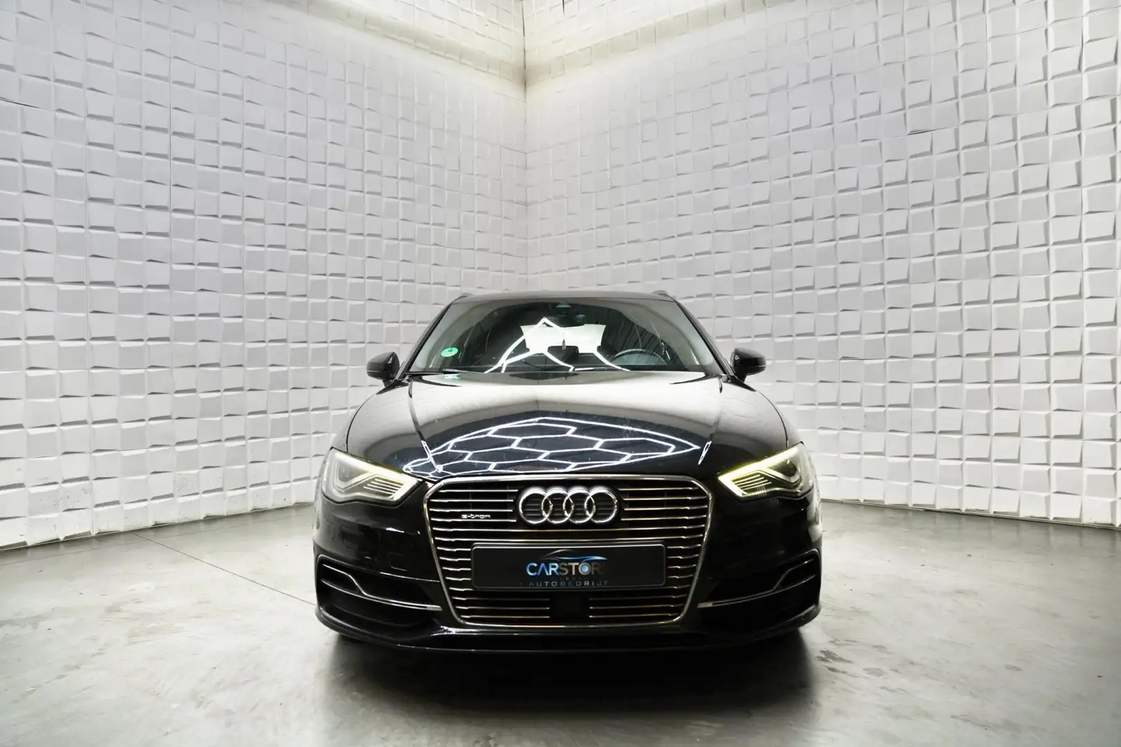 Audi A3 Sportback 1.4 e-tron PHEV 2x S LINE LEER 1STE EIGE Noir - 2
