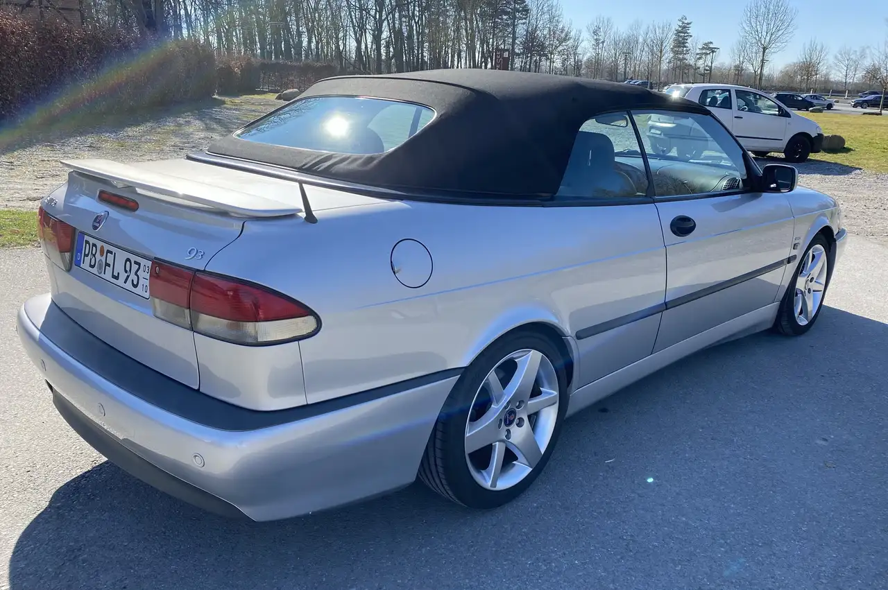 Saab 9-3 2.0i Turbo Cabrio Aero, foto 4