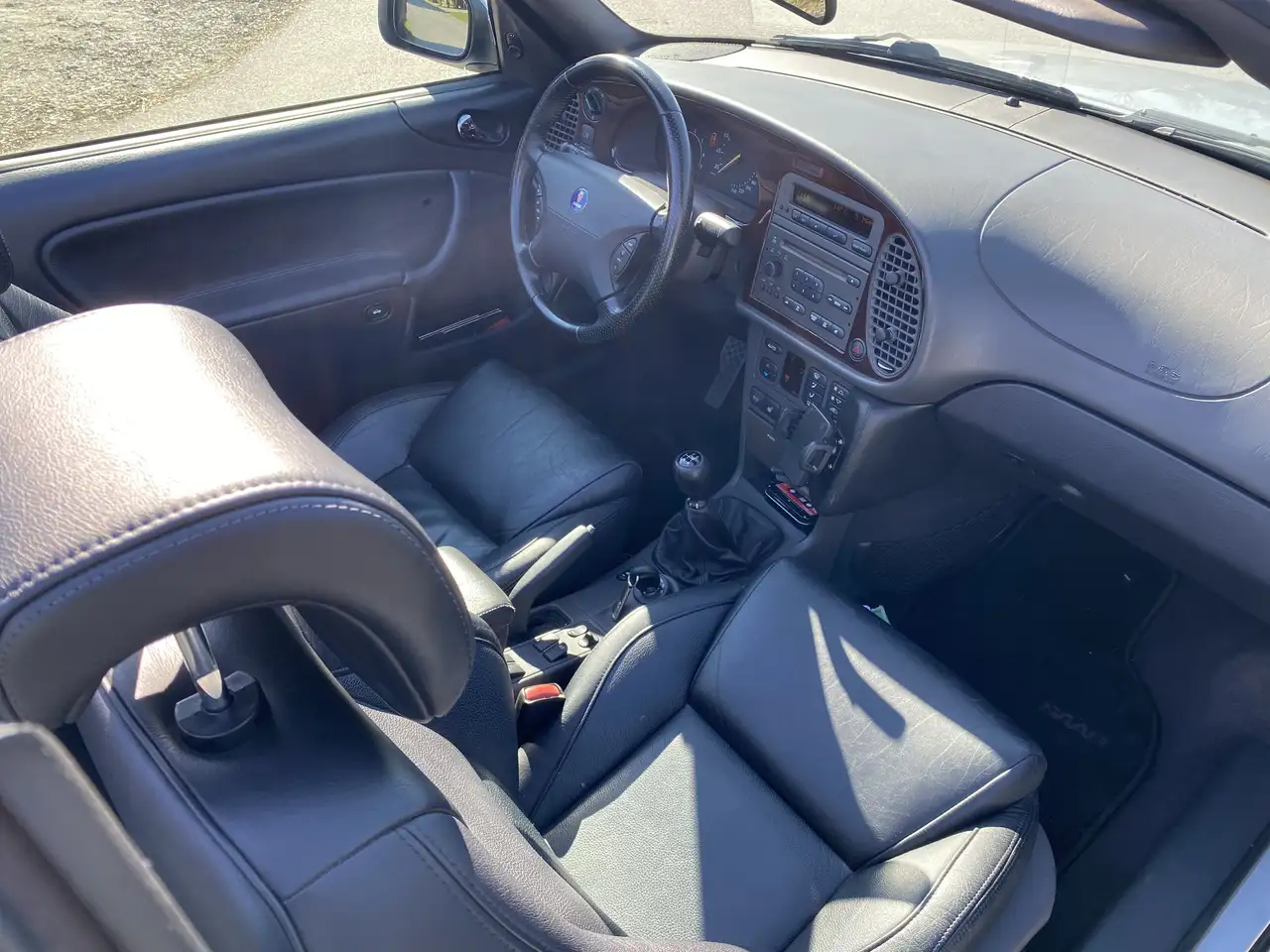Saab 9-3 2.0i Turbo Cabrio Aero, foto 10