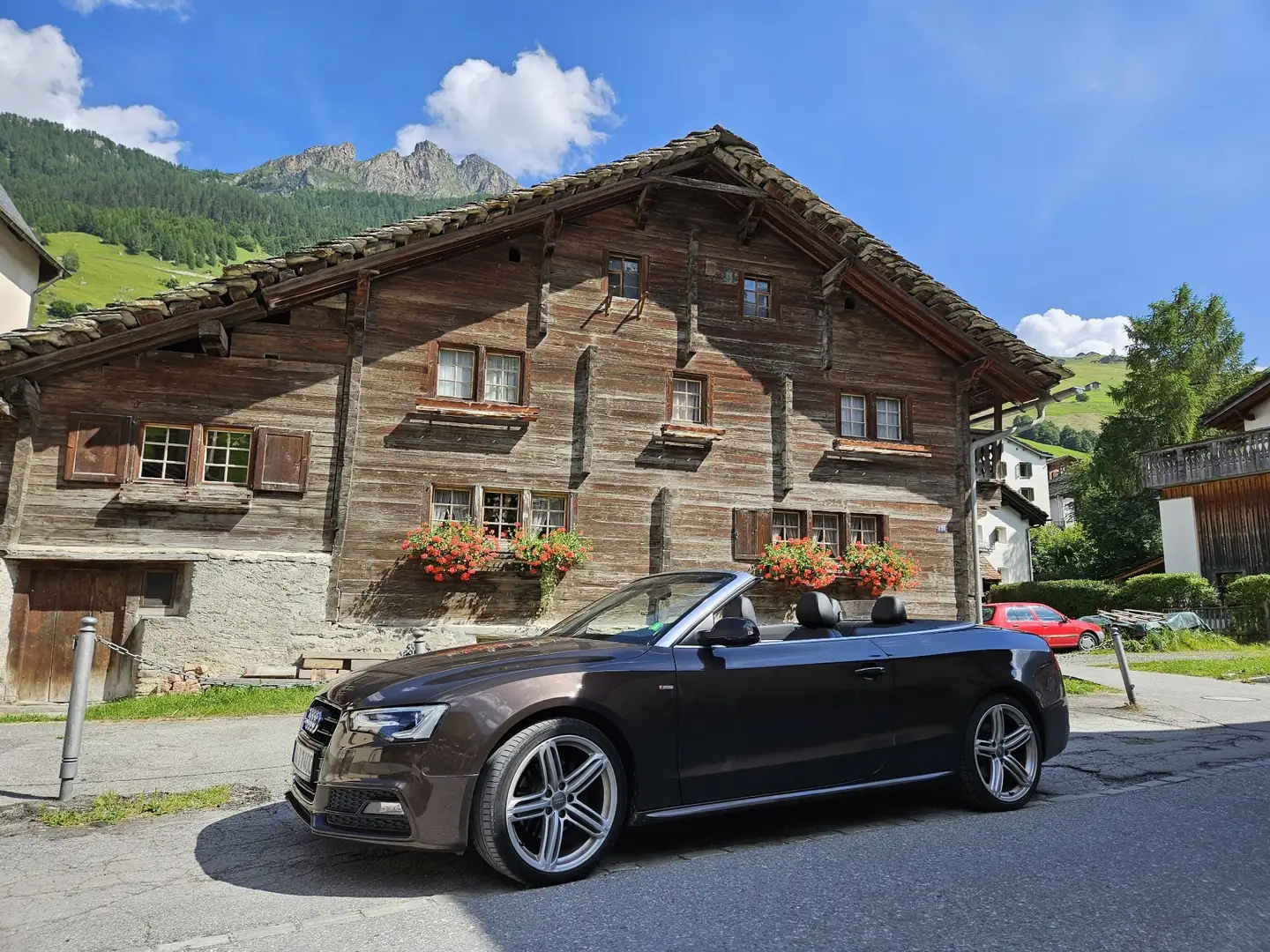 Audi A5 Cabrio 1.8 TFSI Braun - 2