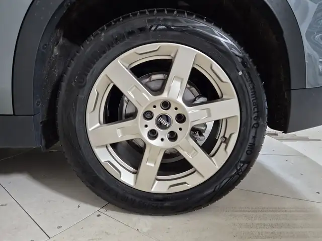 Mini Countryman view 14