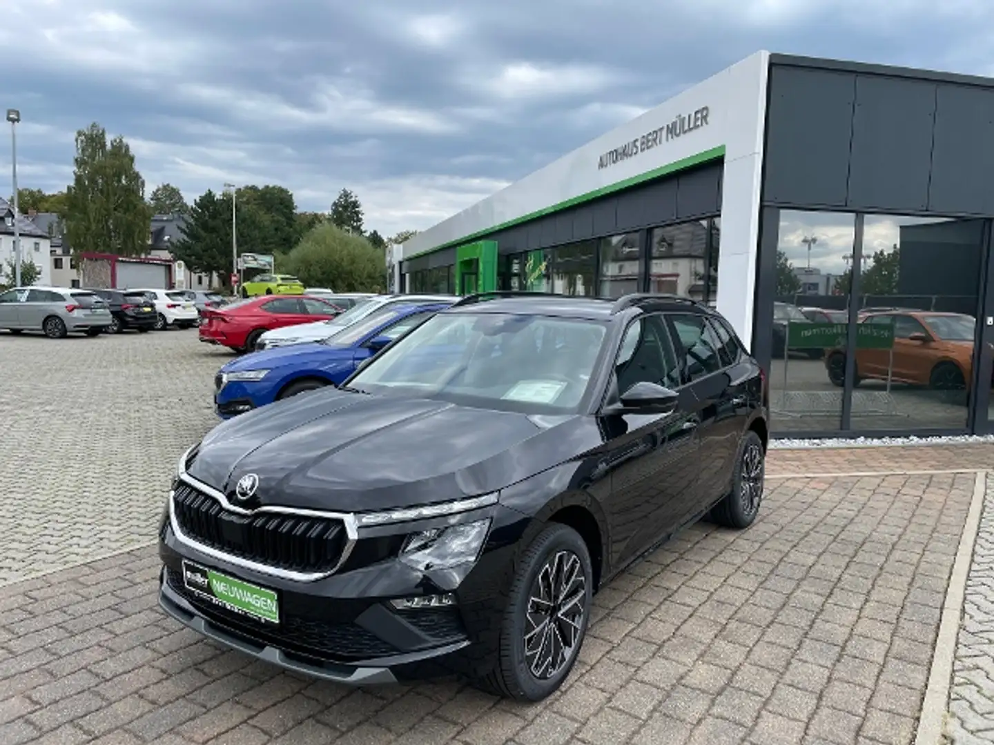 Skoda Kamiq 1.0 TSI Drive LED AHK SmartLink Nero - 2