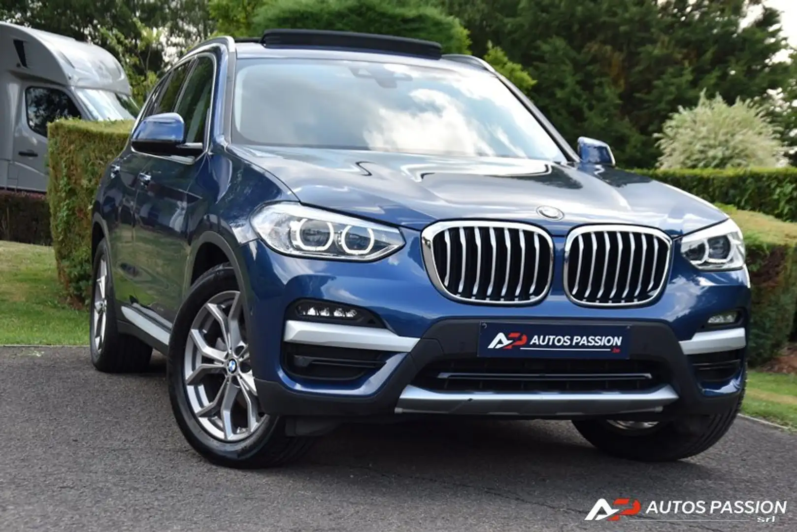 BMW X3 X3 2.0 dA sDrive18 X-LINE Toit ouvrant | Carplay Bleu - 1