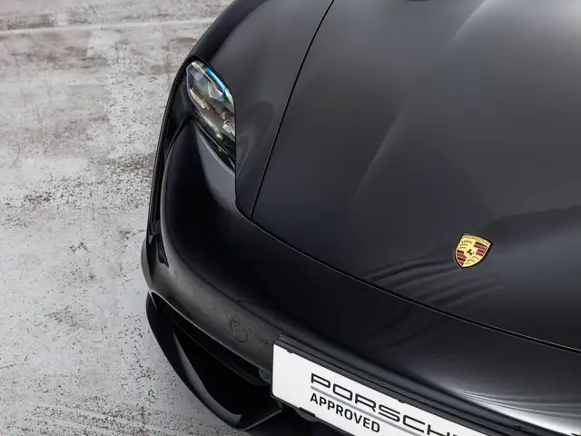 Porsche Taycan Turbo Ansicht 23