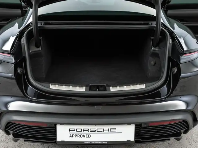 Porsche Taycan Turbo Ansicht 43