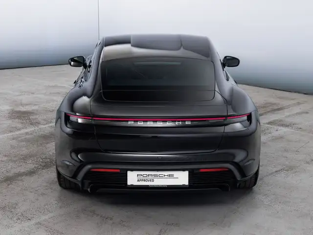 Porsche Taycan Turbo Ansicht 9