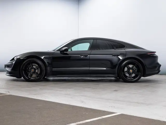 Porsche Taycan Turbo Ansicht 48