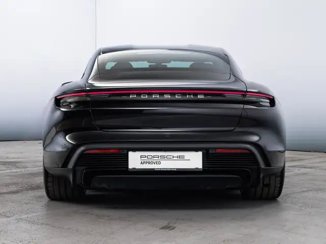 Porsche Taycan Turbo Ansicht 8