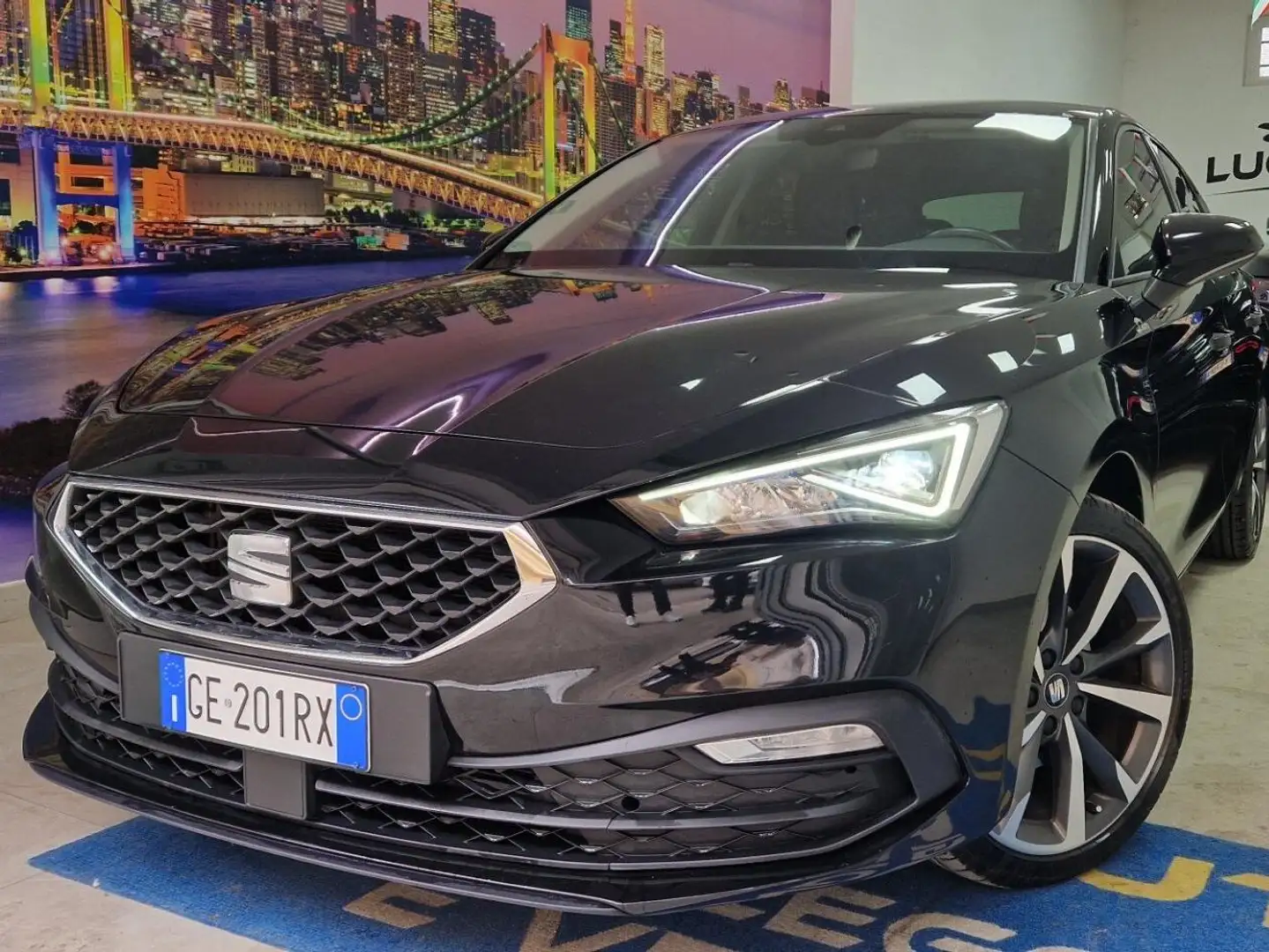 SEAT Leon Leon IV 2020 2.0 tdi Style 150cv dsg Noir - 2