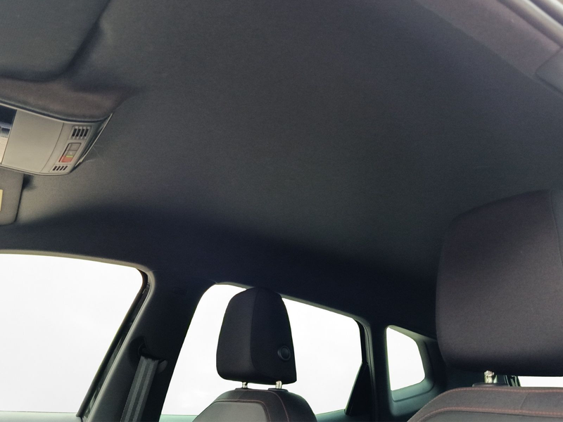 SEAT Arona 1.5 TSI FR AHK LED LM 17" Navi PDC+RFK ACC — photo 9