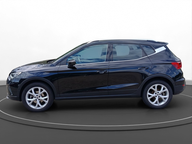 SEAT Arona 1.5 TSI FR AHK LED LM 17" Navi PDC+RFK ACC — photo 6