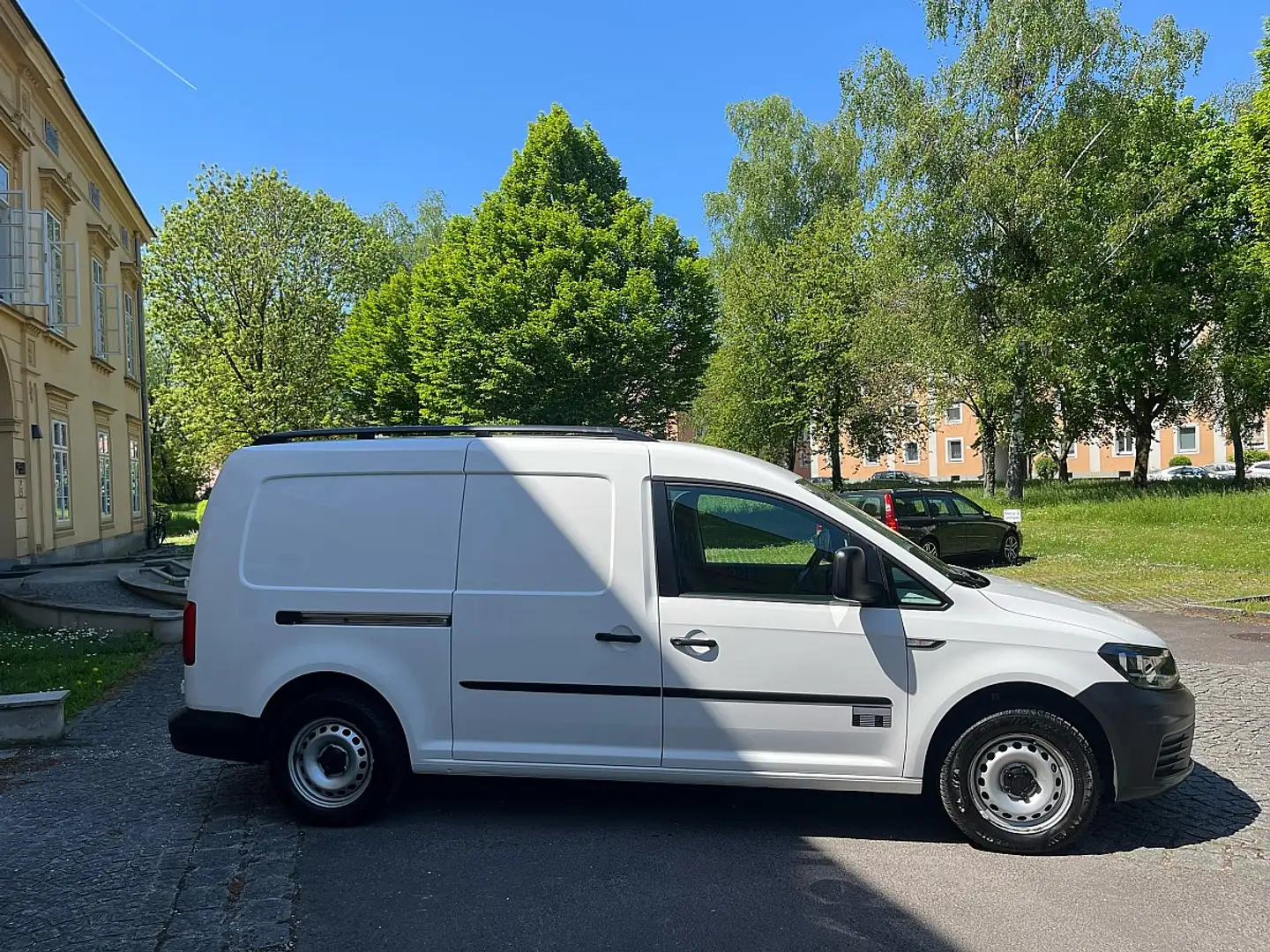 Volkswagen Caddy Caddy Maxi Kastenwagen AHK Klima Tempomat Fenst... Blanc - 2