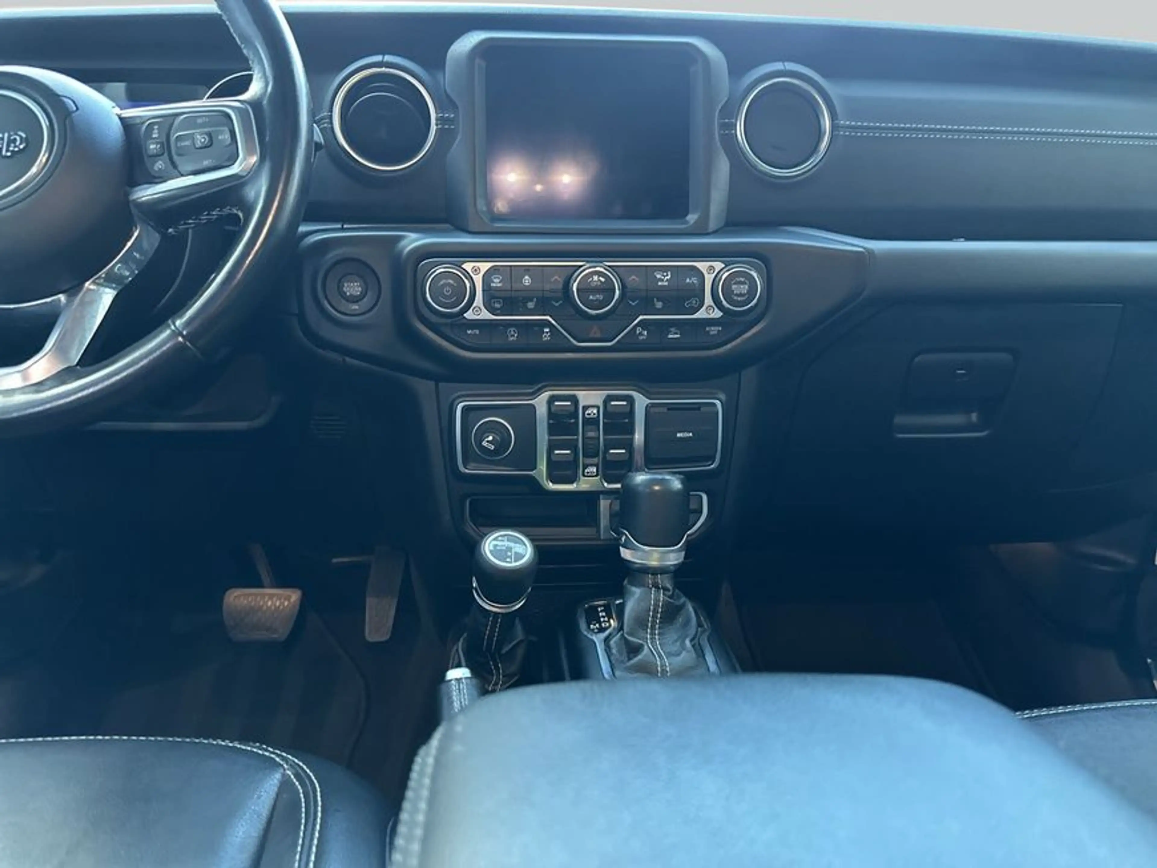 Jeep Wrangler Unlimited 2.0 T-GDI Hardtop AWD Automatik — photo 14