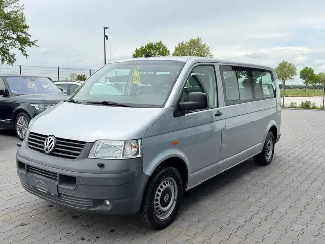 Volkswagen T5 Caravelle 2.5 TDI 8 Sitze Klima