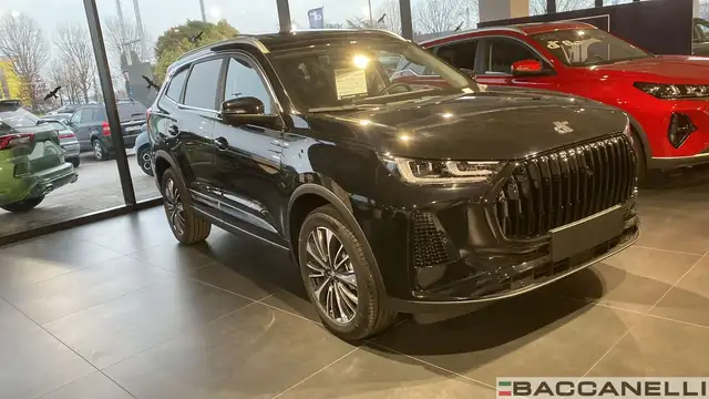 DR Automobiles DR7.0 view 4