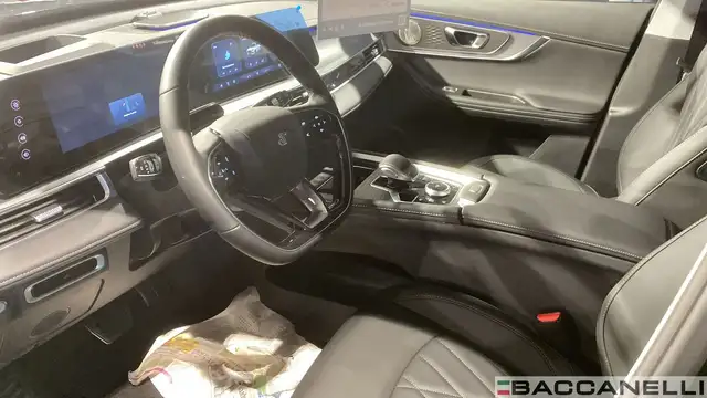 DR Automobiles DR7.0 view 15