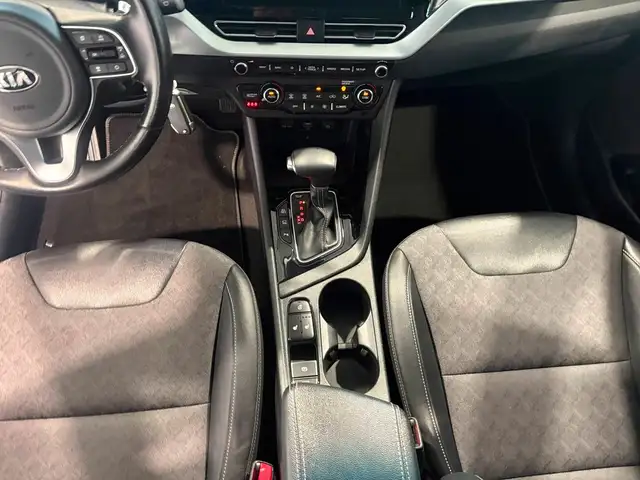 Kia Niro view 12