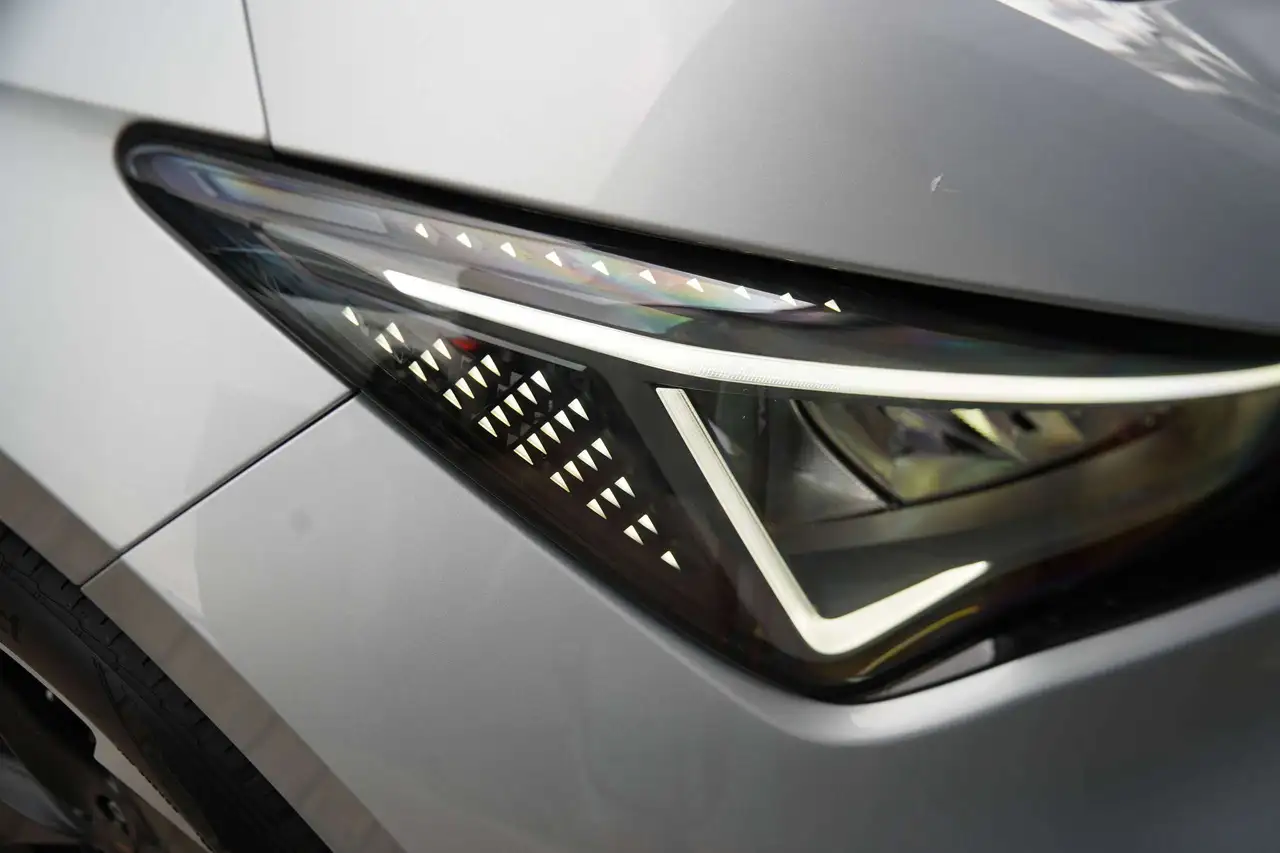 Cupra Born 82 kWh MODEL 2025 *WARMTEPOMP / HEAD-UP / CAMERA / SFEERVERLICHTING / ZETELVERWARMING /, миниатюра 23