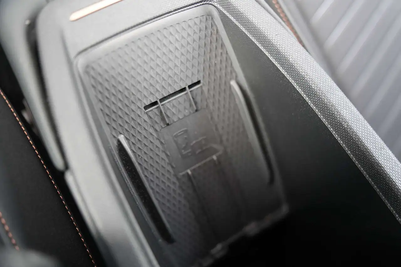 Cupra Born 82 kWh MODEL 2025 *WARMTEPOMP / HEAD-UP / CAMERA / SFEERVERLICHTING / ZETELVERWARMING /, миниатюра 22