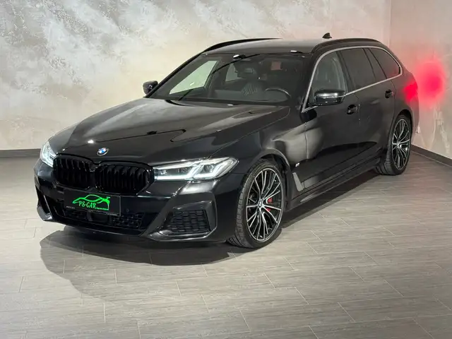 BMW 5 Series view 3