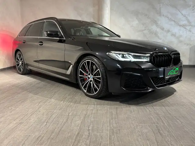 BMW 5 Series view 7