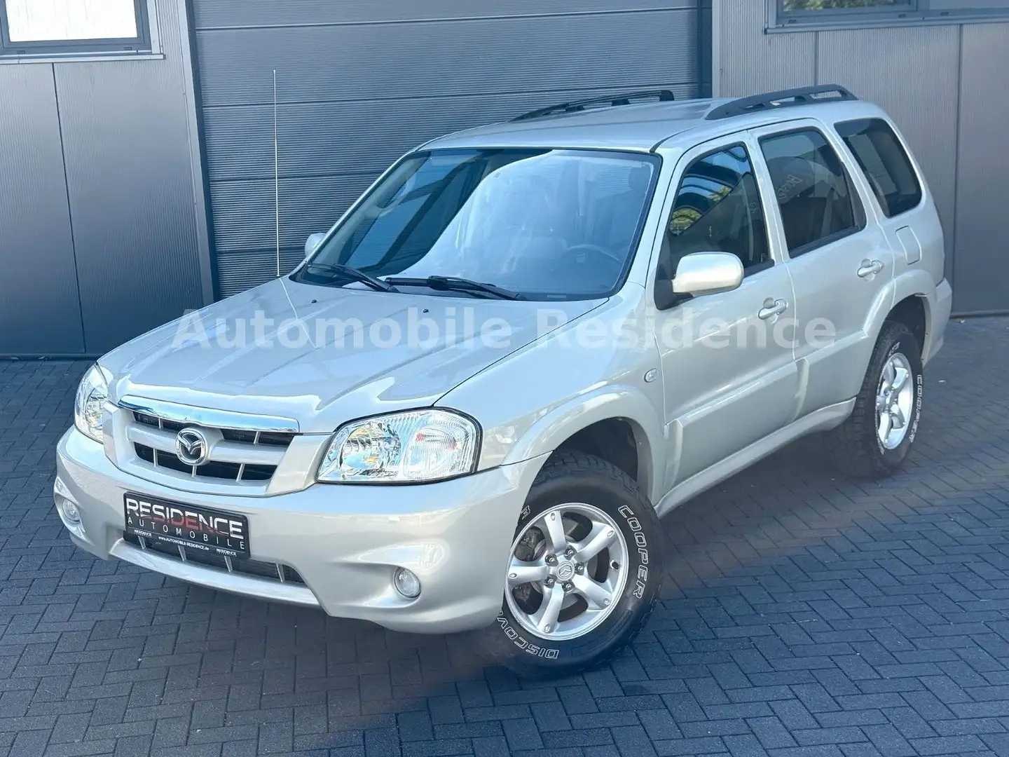 Mazda Tribute 3.0 V6 Exclusive Adventure 4X4*VOLL*1HD Gold - 2