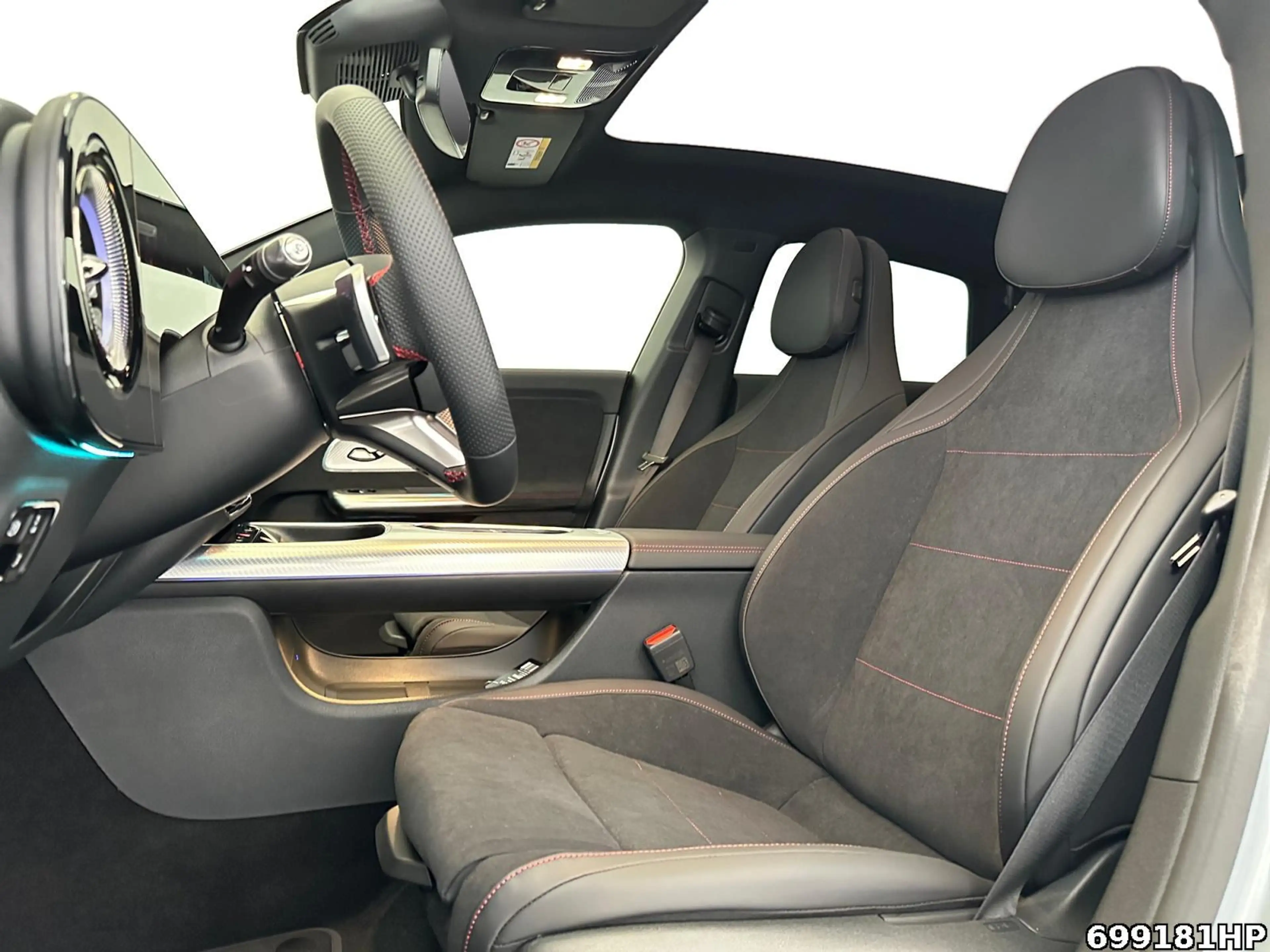 Mercedes-Benz CLA 200 +AMG+AHK+SUPERSCREEN+360°KAM+MEMORY+ — photo 10