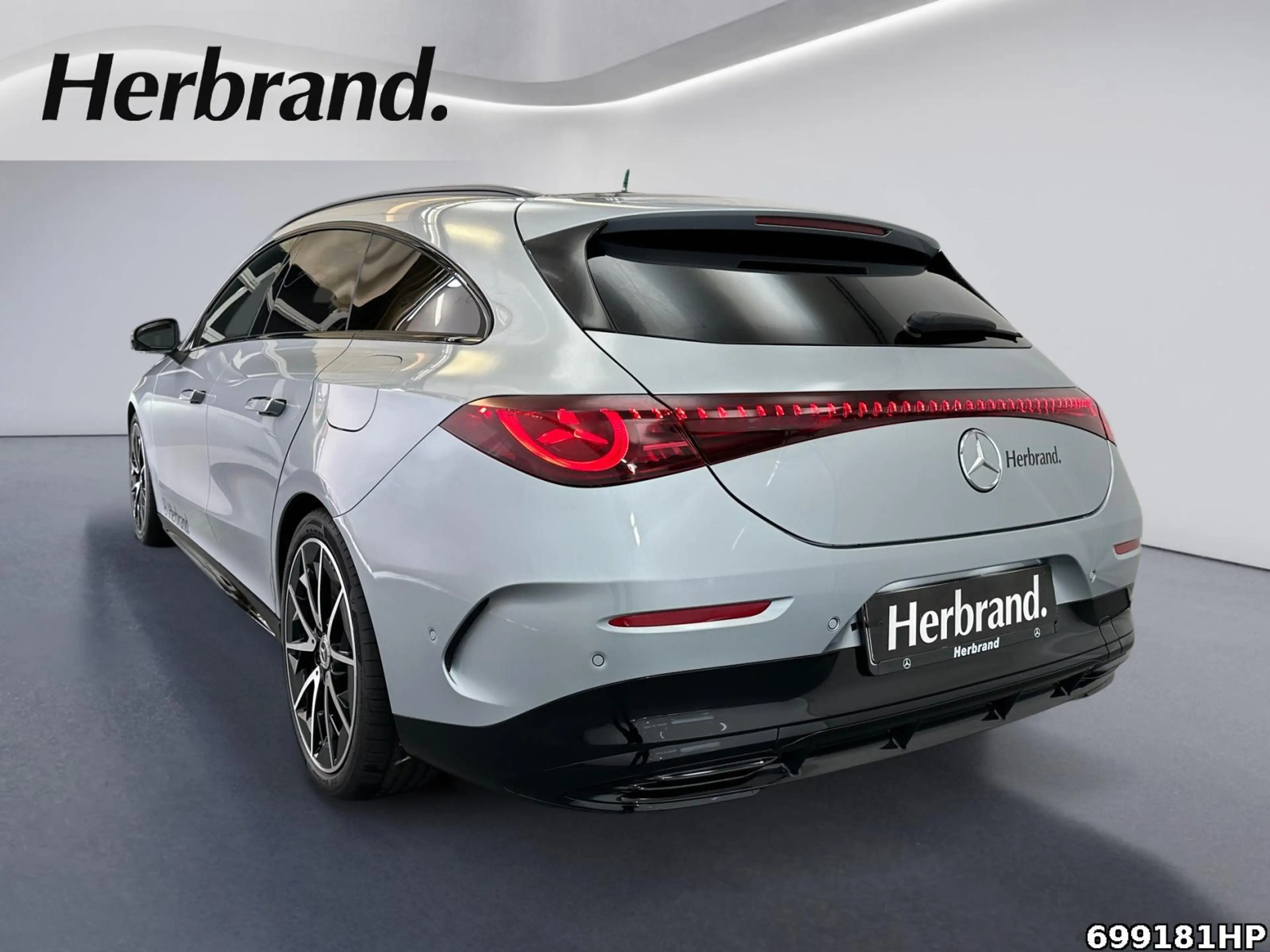 Mercedes-Benz CLA 200 +AMG+AHK+SUPERSCREEN+360°KAM+MEMORY+ — photo 4