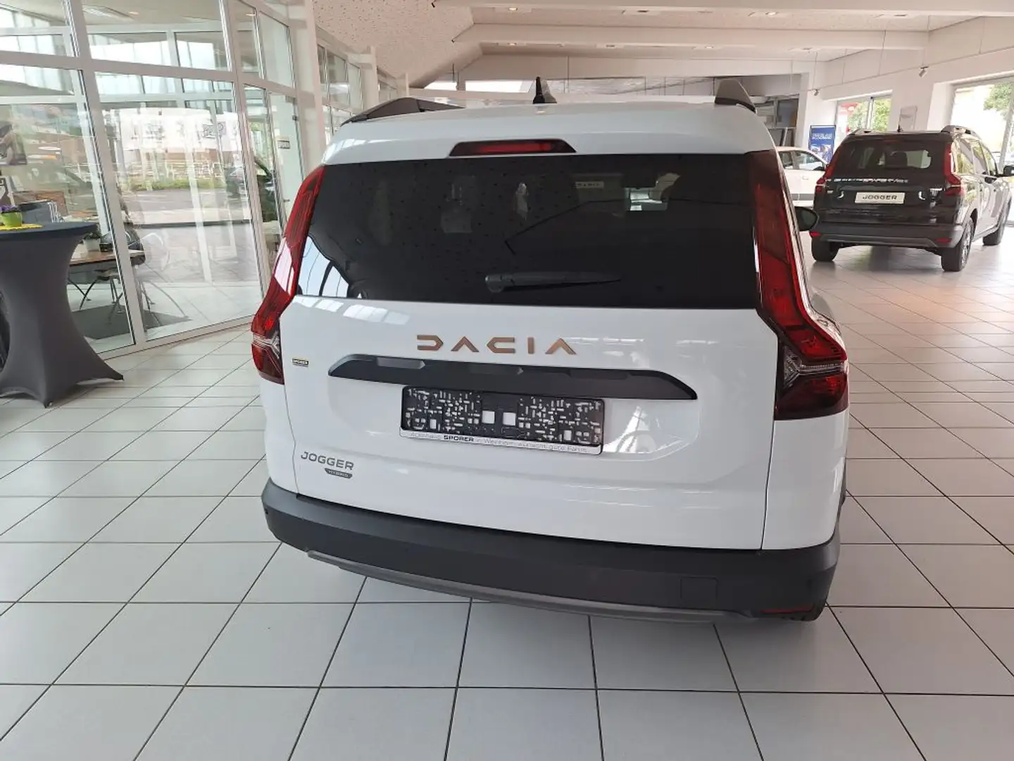 Dacia Jogger Hybrid 140 (7-Sitzer) Extreme (DJF) Weiß - 2