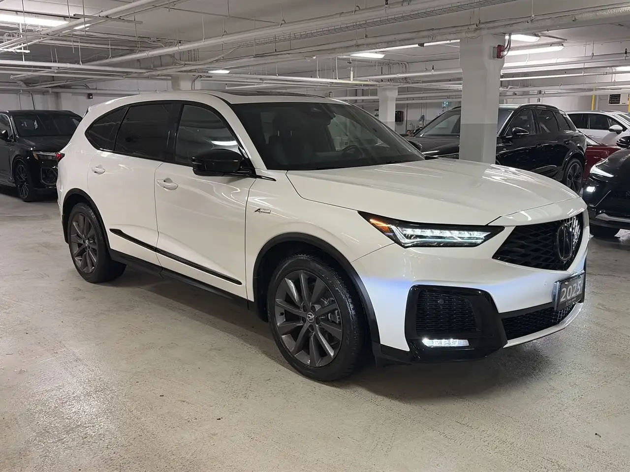 Acura MDX снимка Acura MDX