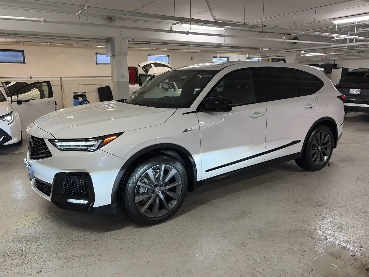 Acura MDX снимка Acura MDX