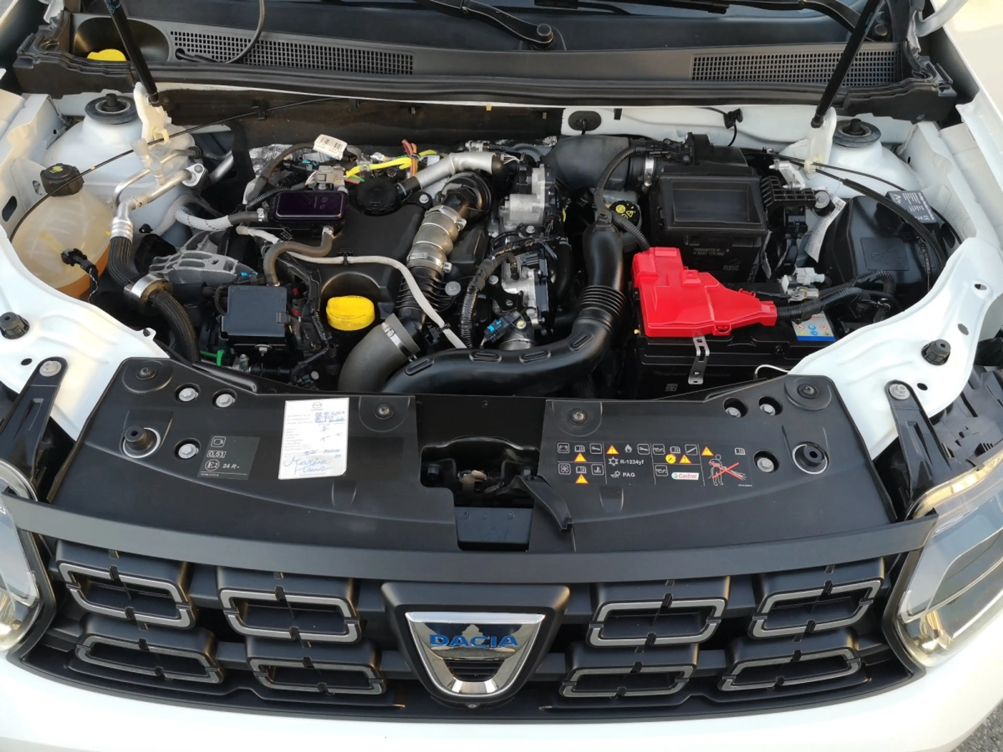 Dacia Duster Prestige Diesel Allrad Blue dCi 115 4WD — photo 20