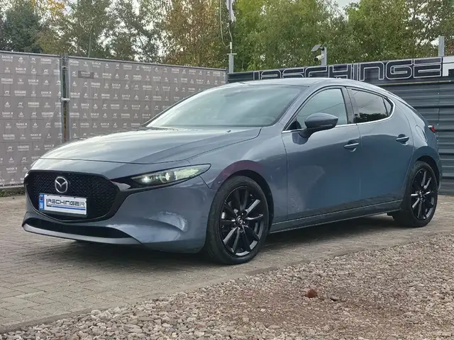 Mazda 3 2.0 AUTOMAT 360 HUD BOSE LED LEDER NAVI ACC SH