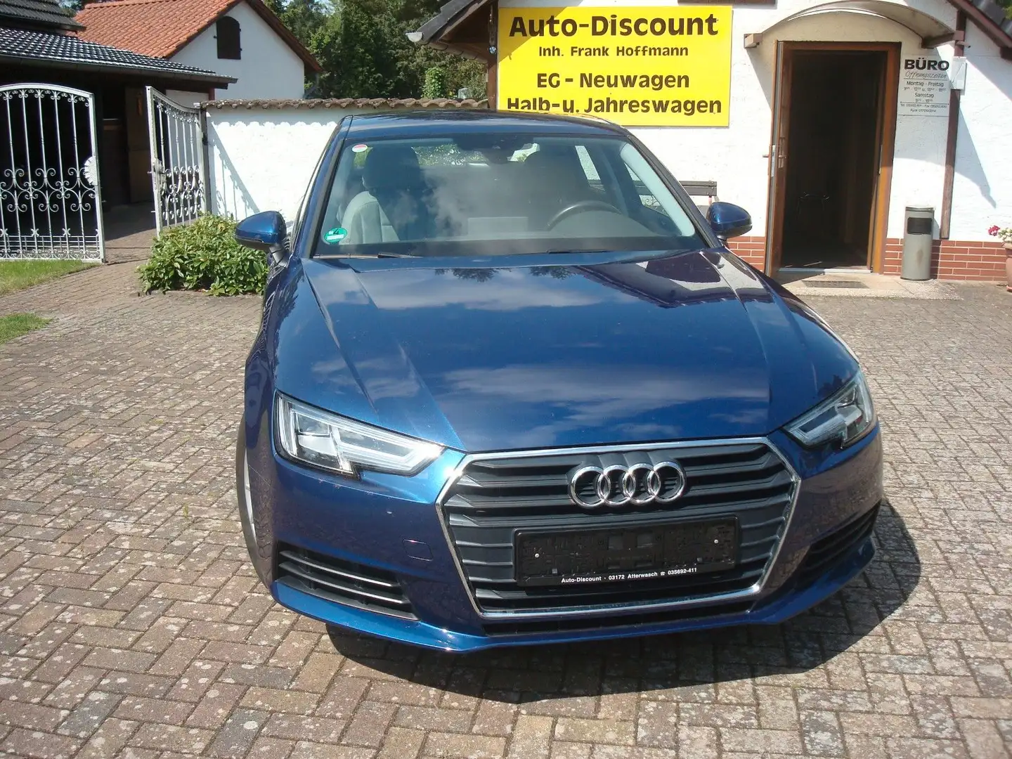 Audi A4 2.0 TDI Bleu - 2